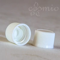 Cosmio fehér kupak 18-as nyakú folyadéküveghez 1db